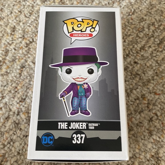 The Joker Batman 1989 Funko Pop #337 - Picture 3 of 4